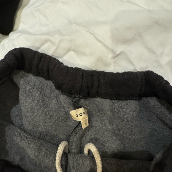 Donni drawstring shorts worn once! - Picture 2 of 2